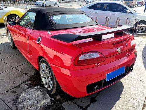 国产小型车街拍视频,捕捉现代都市出行新潮流