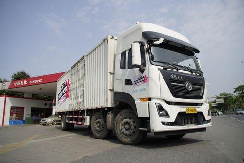 国产卡车港风涂装视频,展现中国制造新风采