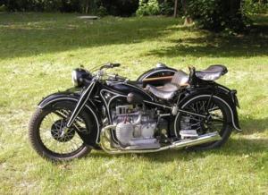 最美国产军用摩托车视频,速度与力量的完美融合